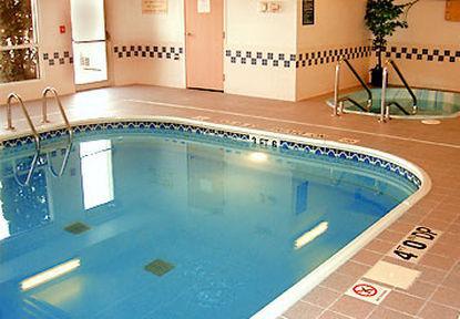 Fairfield Inn & Suites Ошкош Удобства фото